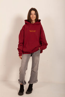 SUDADERA GRANATE ROJO/AMARILLO “CERO DE COSTA” PLAYAS SURF CON CAPUCHA