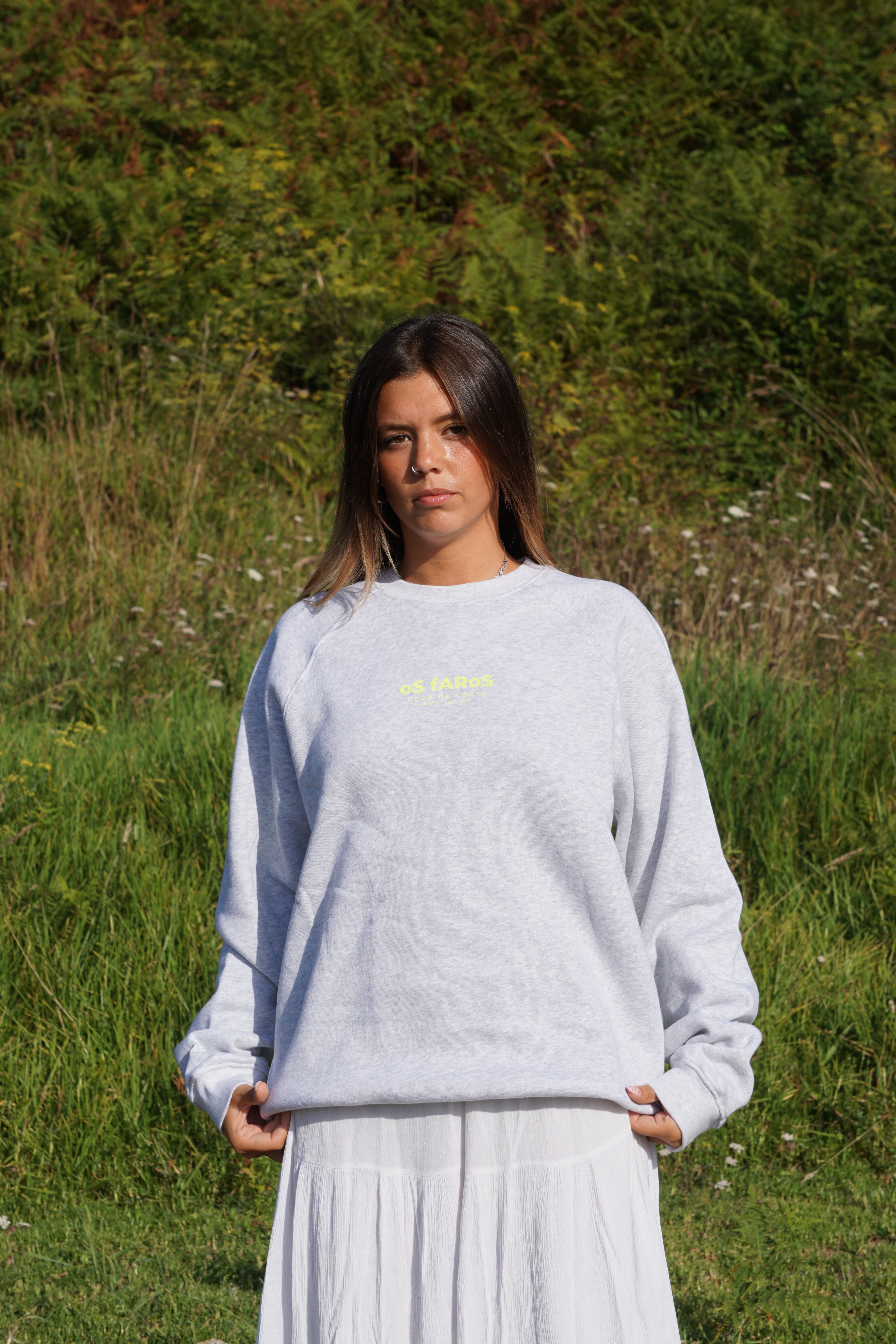 SUDADERA "OS FAROS" GRIS/FLÚOR
