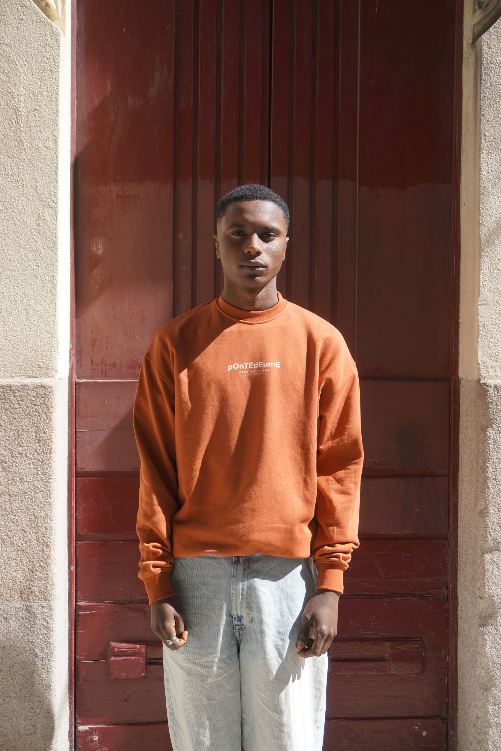 SUDADERA MARRÓN/VAINILLA "PONTEDEUME"