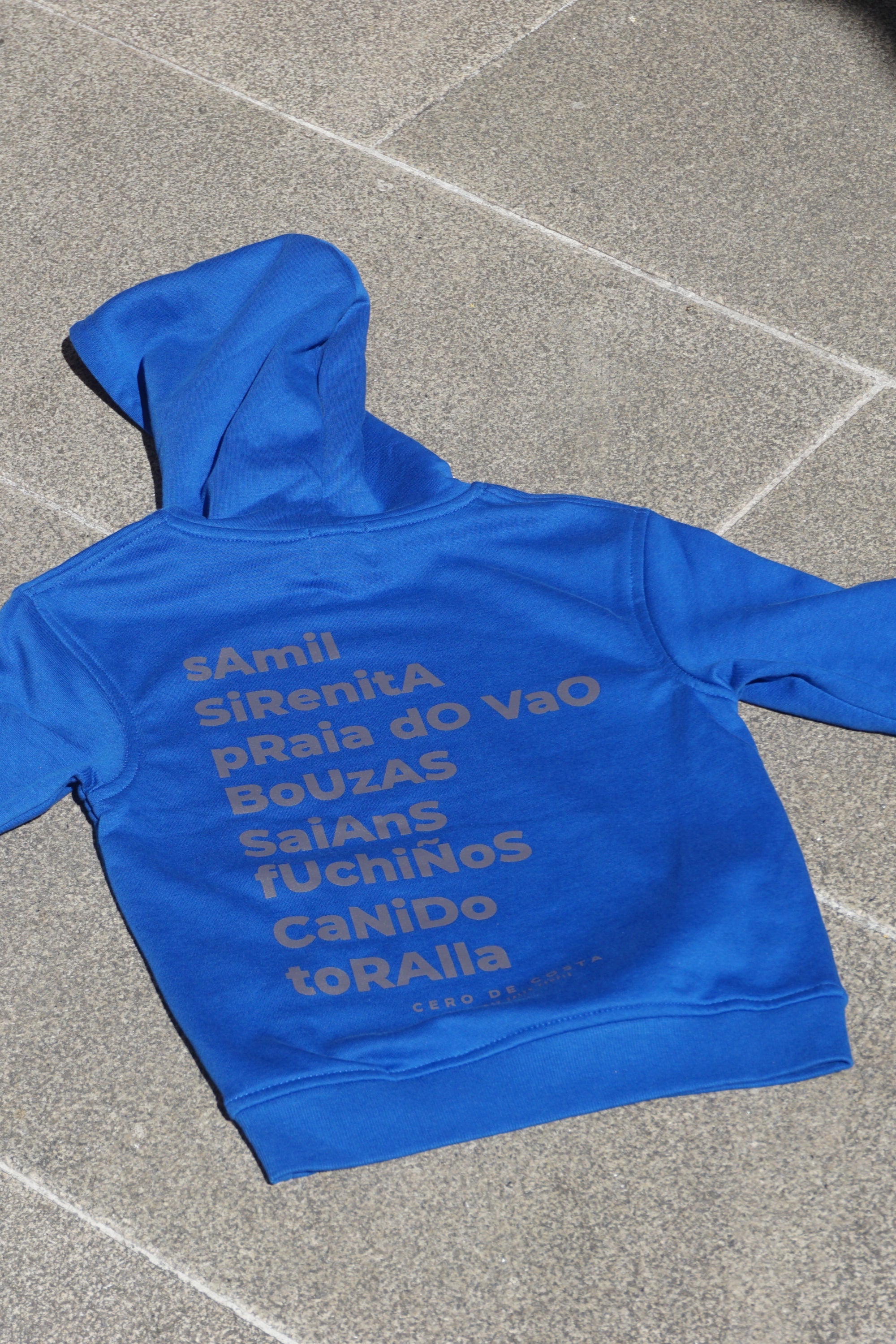 SUDADERA KIDS AZUL/PLATA VIGO CON CAPUCHA