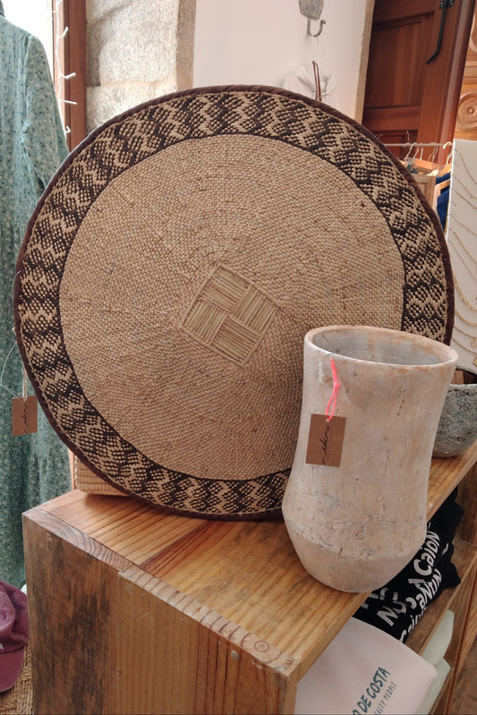 Platos decorativos hechos a mano