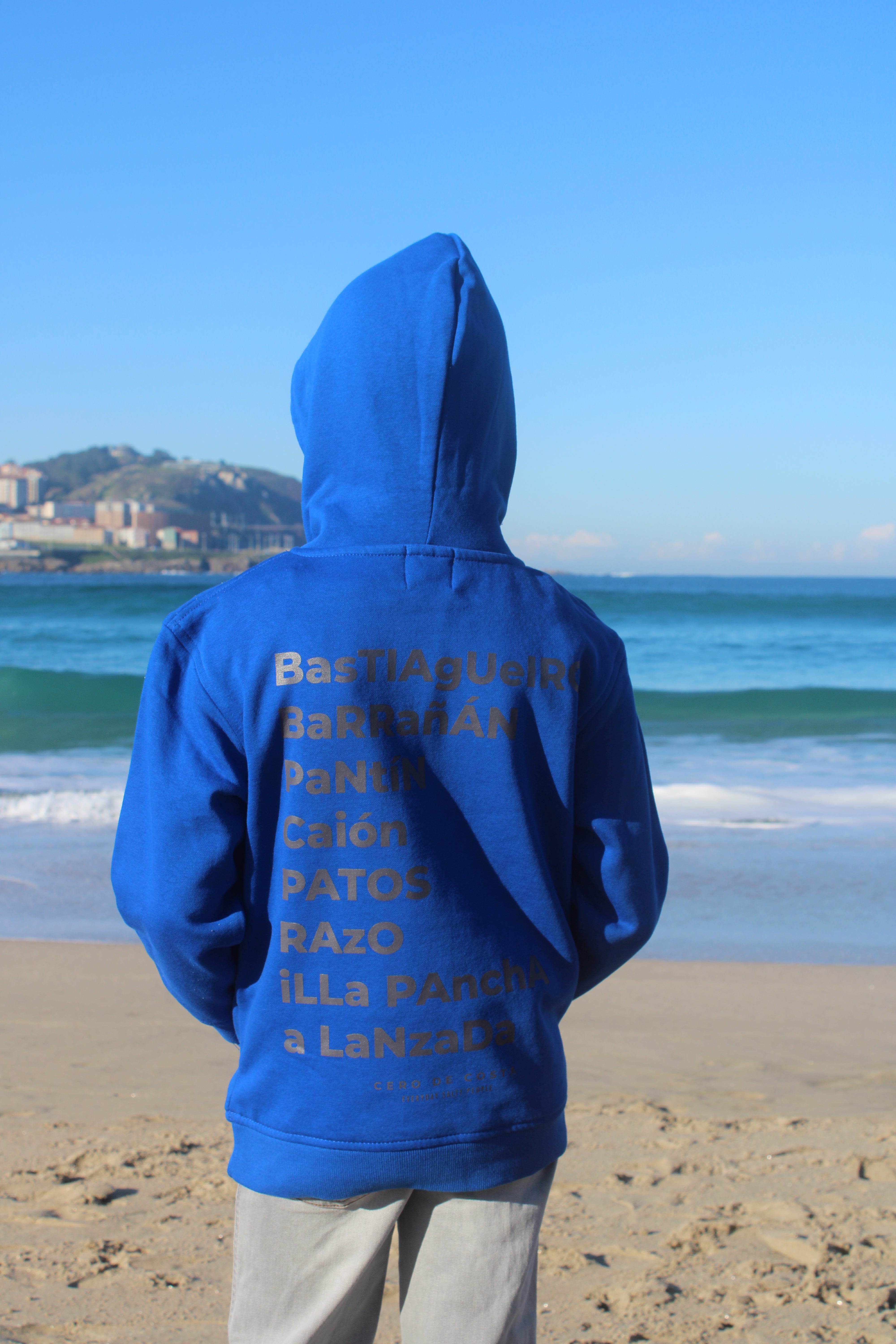 SUDADERA KIDS AZUL/PLATA PLAYAS SURF CON CAPUCHA