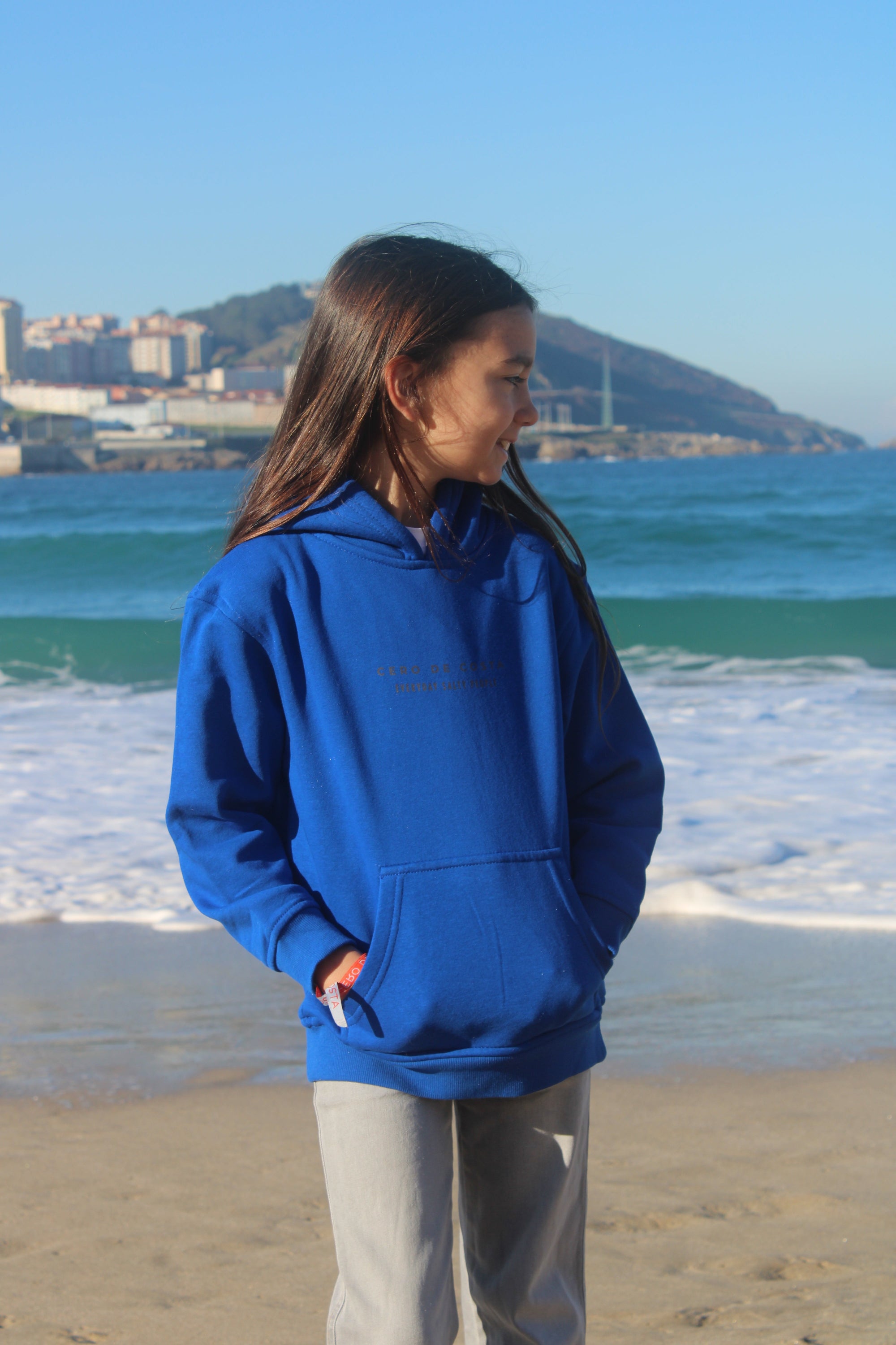 SUDADERA KIDS AZUL/PLATA PLAYAS SURF CON CAPUCHA