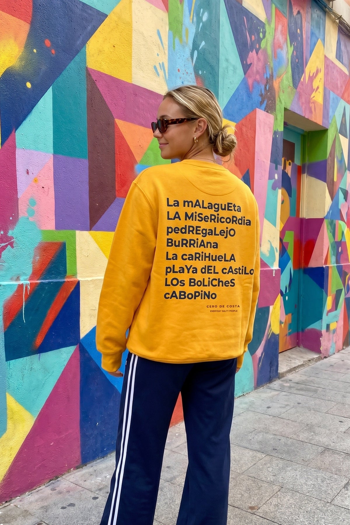 SUDADERA AMARILLO/AZUL "MÁLAGA" – foto 7